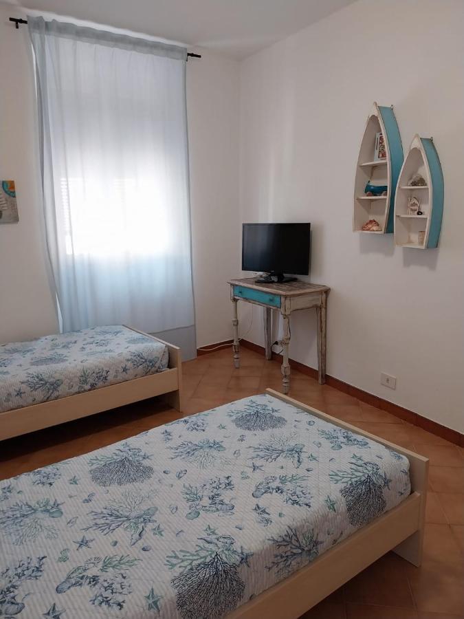 La Casa Di Via Musso Appartement Noli Buitenkant foto